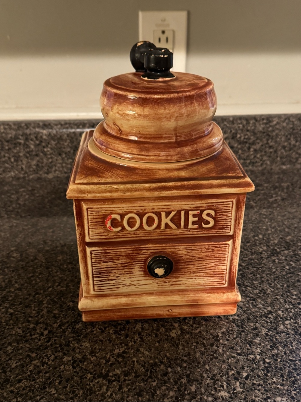 VTG McCoy Pottery Coffee Grinder Cookie Jar